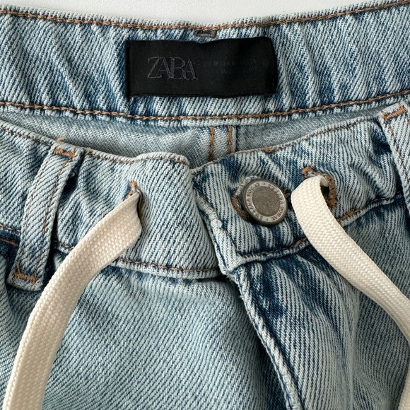 ZARA Wide Leg Flare Jeans Light Wash High Rise US 4 High Waist Crop Denim Pants - Picture 5 of 12